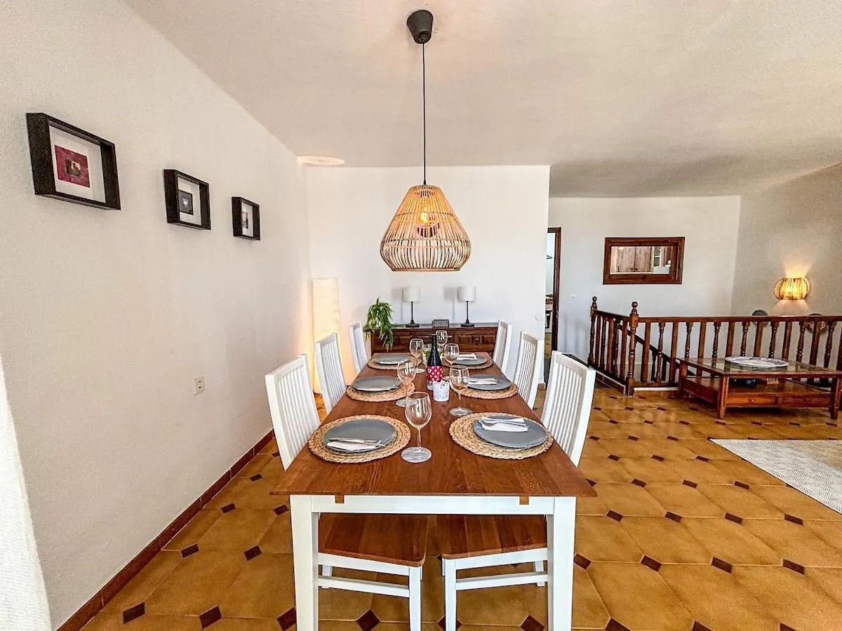 Prázdninový dům Vila A2407 Charming Townhouse With Sea Views And Pool Nerja Španělsko