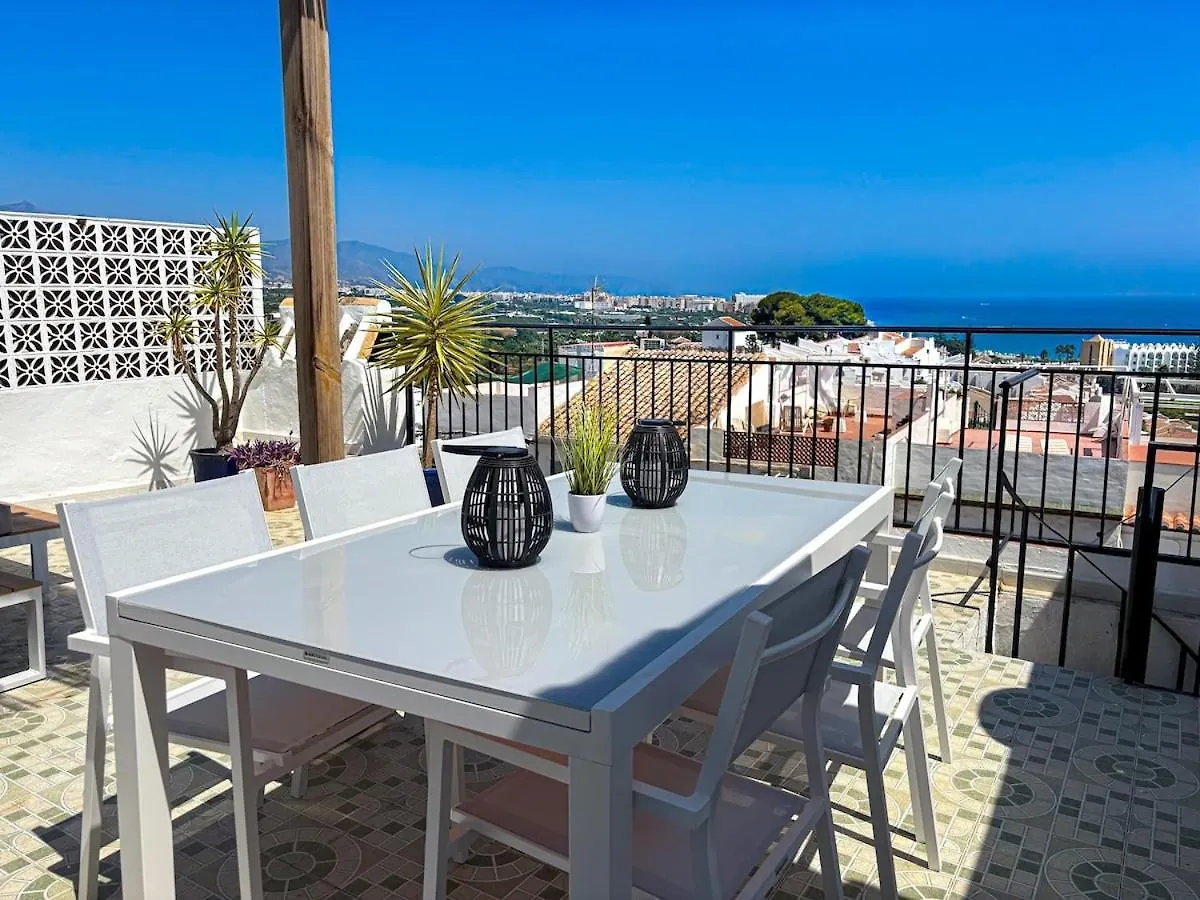 Willa A2407 Charming Townhouse With Sea Views And Pool Nerja