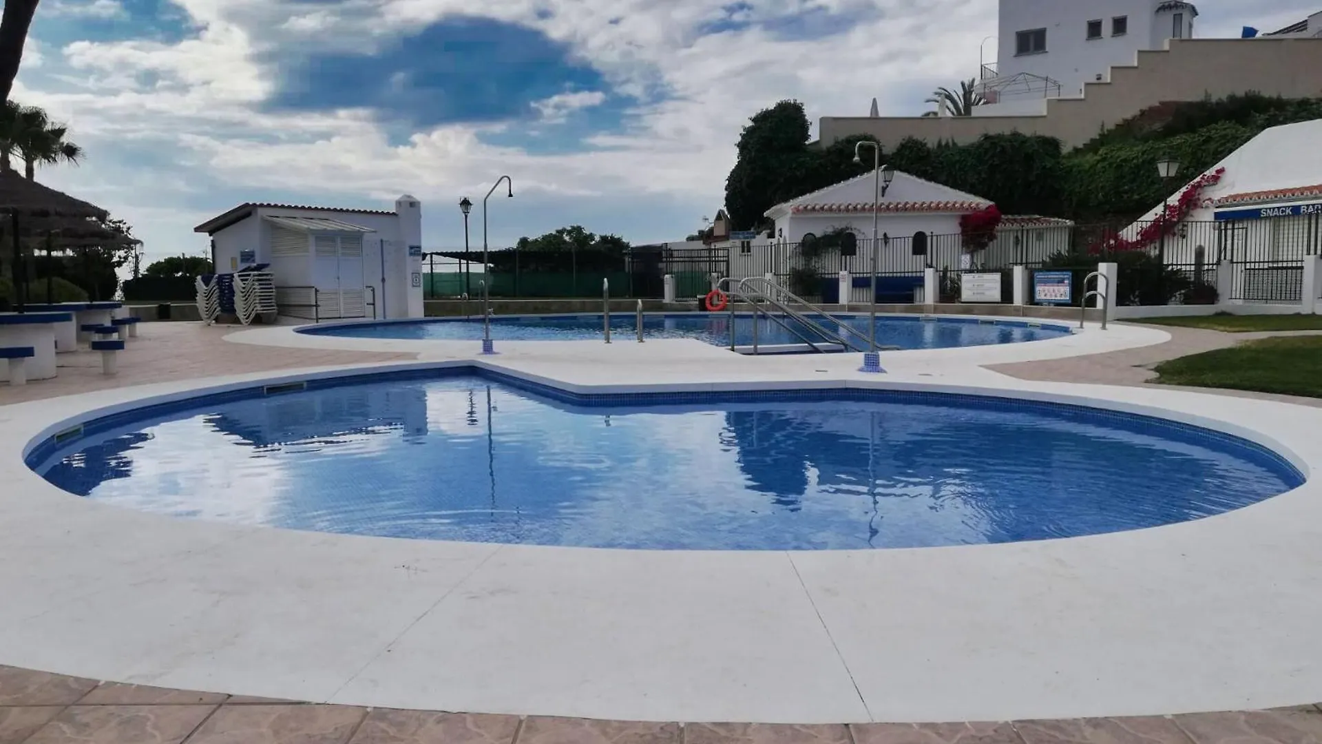 Dom wakacyjny Willa A2407 Charming Townhouse With Sea Views And Pool Nerja